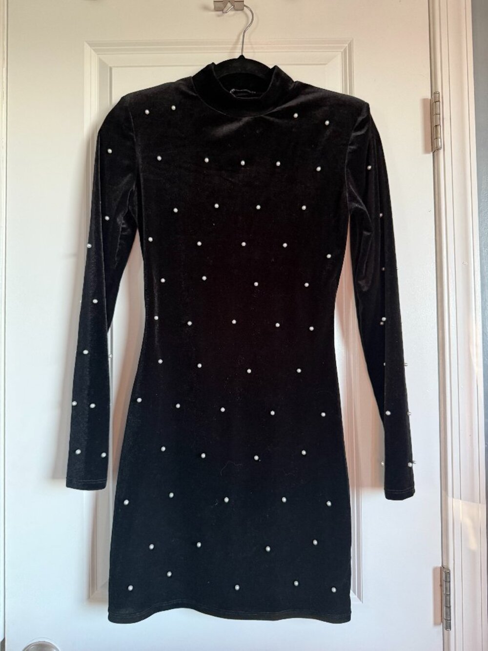 ZARA Black Velvet Pearl Embellished Mock Neck Long Sleeve Mini Dress S.